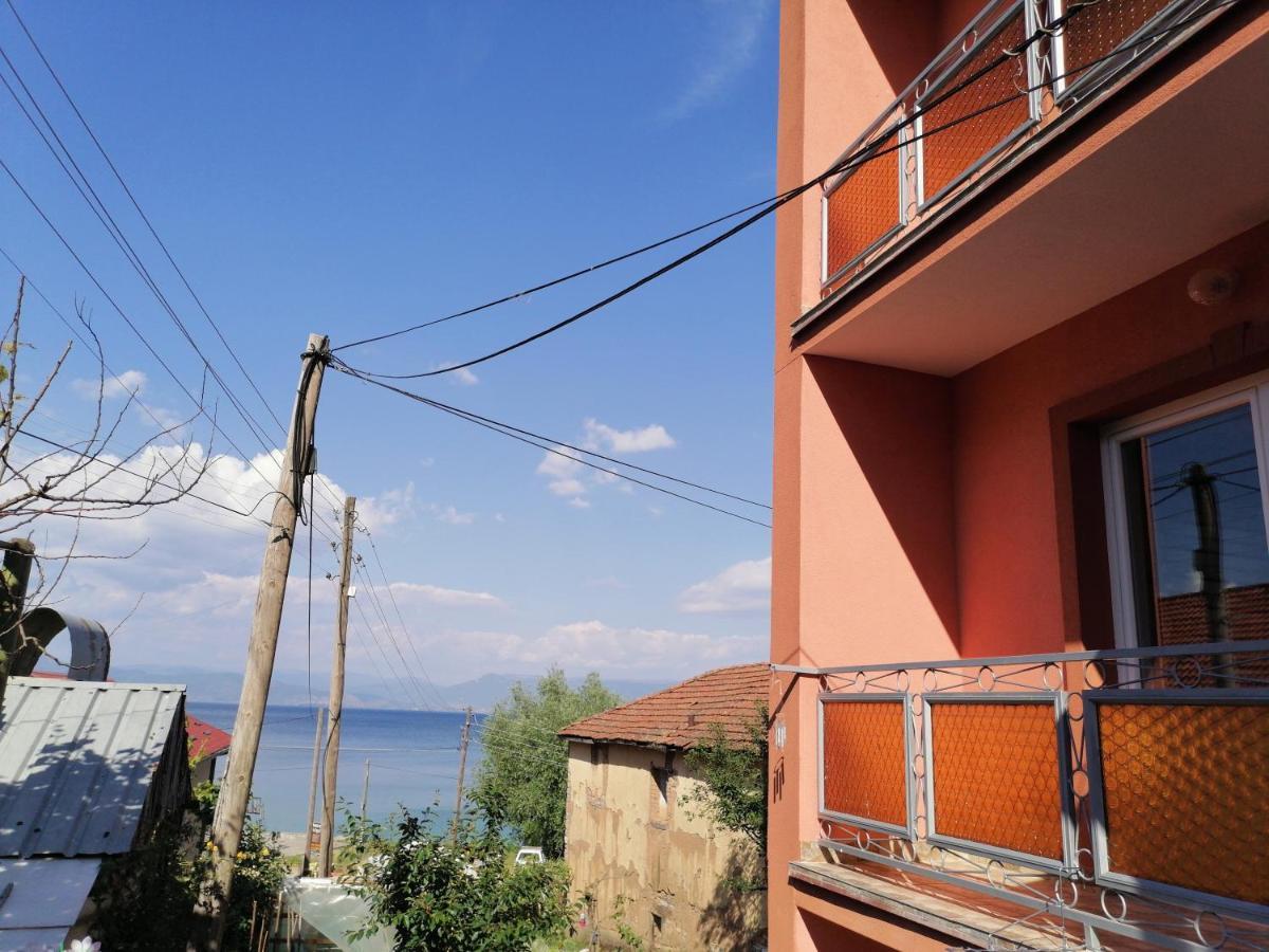 Villa Shine Struga Exteriör bild